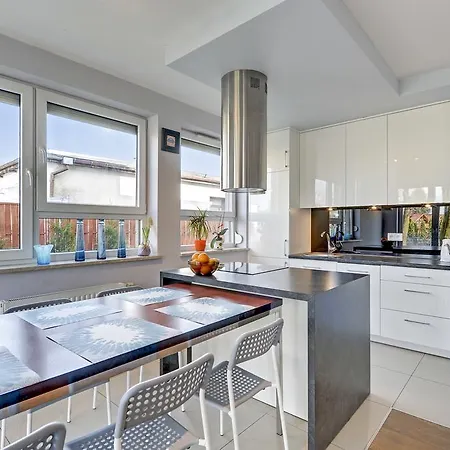 Triapart Nord 3 - * Jastrzębia Góra